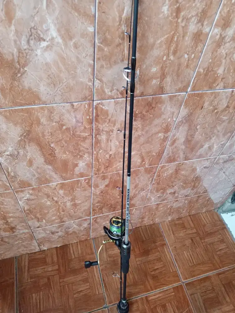Joran pancing Kenzi kenika dan reel exori Helios gen 2 3000 like new
