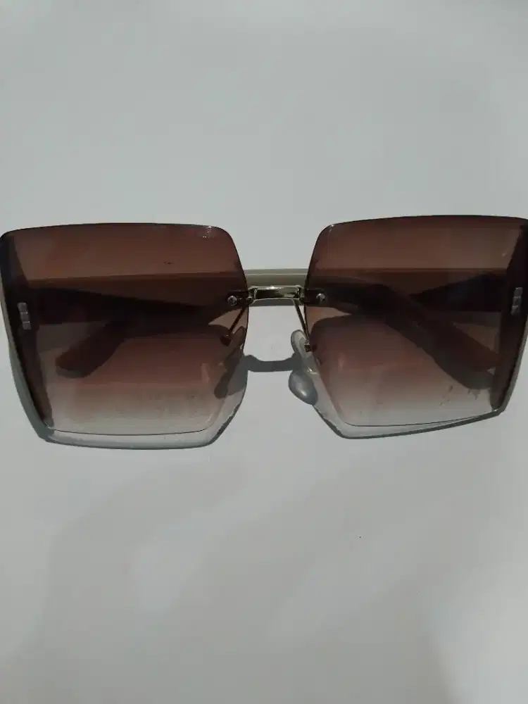 Kacamata Pantai - Doir Beach Square Oversized Sunglasses