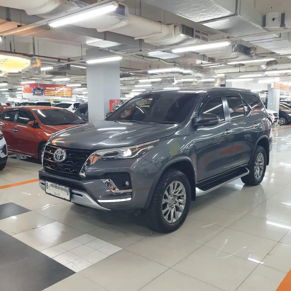 FORTUNER 2.8 VRZ AT (KICK SENSOR) TAHUN 2024
