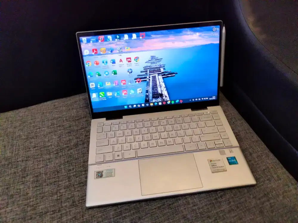 Laptop HP Pavilion x360 convertible