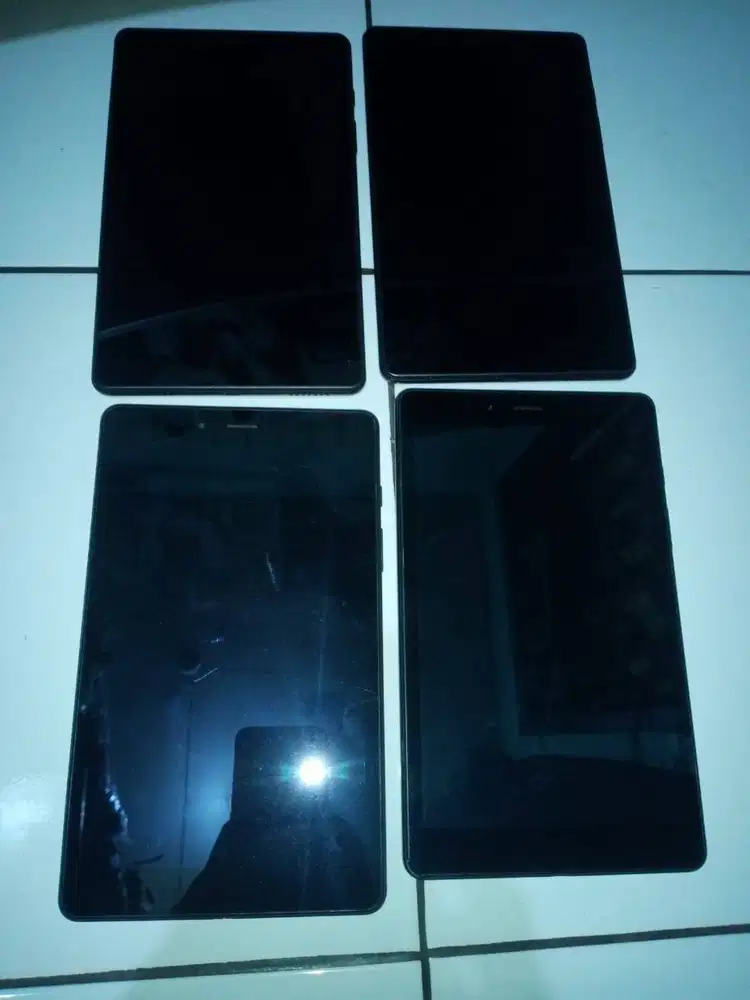 TAKE ALL  4 UNIT - 1,8 JUTA AJA Samsung Tab A 8 2019 2/32 (TANPA DUS)