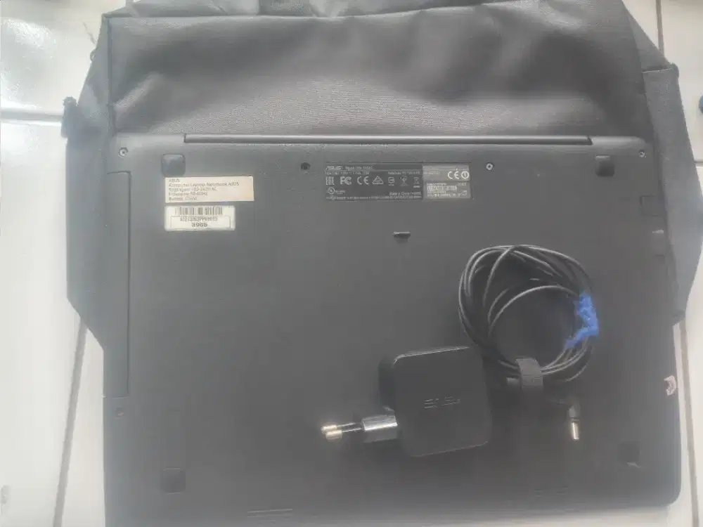 Laptop Asus x453S Slim