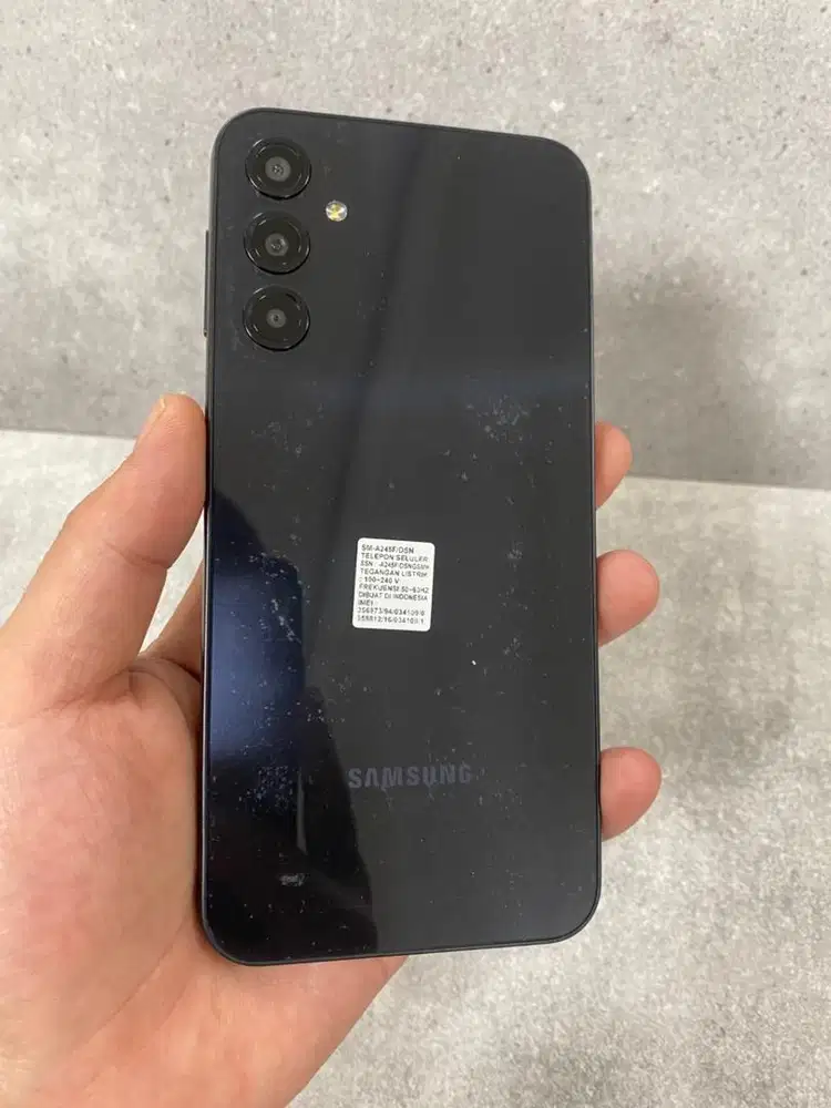 Samsung A24 8/128gb