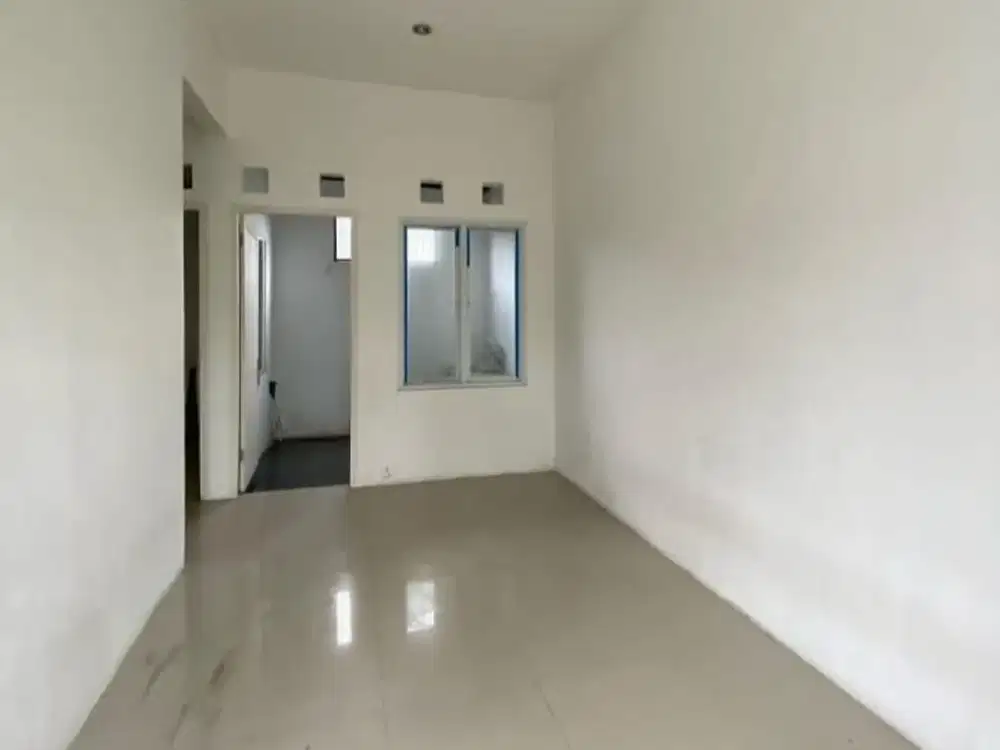 Jual Rumah dalam komplek pelita dewi regency blok H meruyung