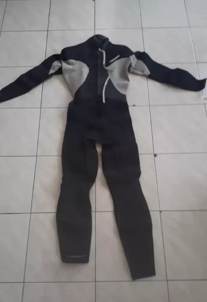 Baju selam Tribord Oxylane