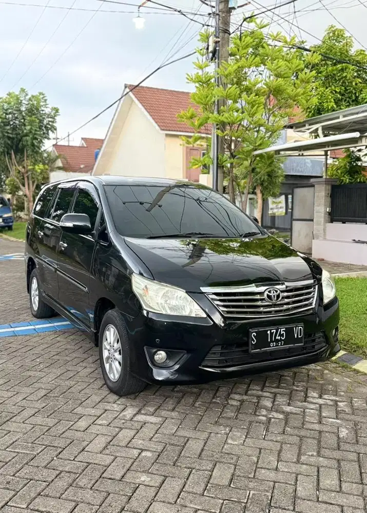 Innova V Diesel Matic