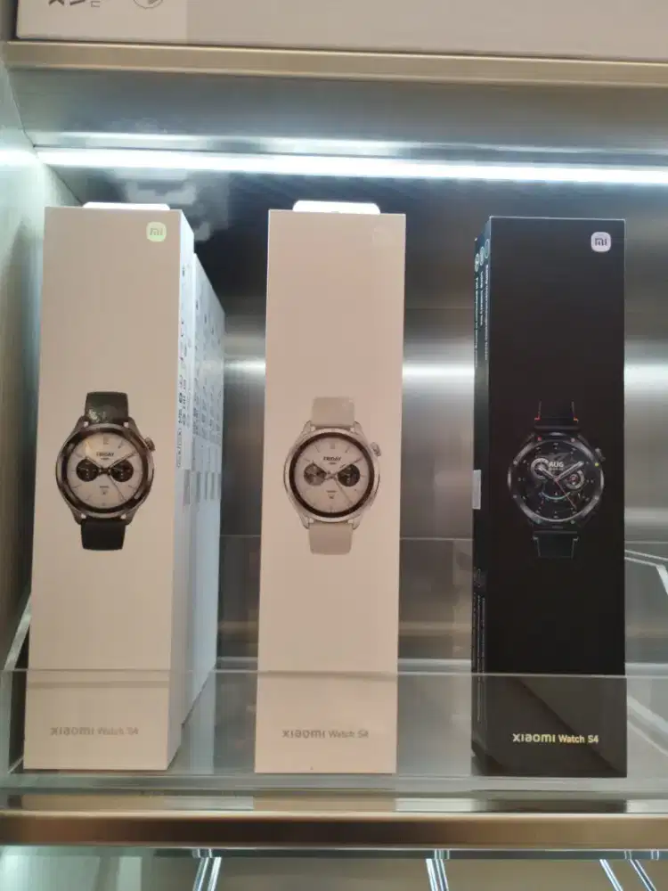 Xiaomi watch S4