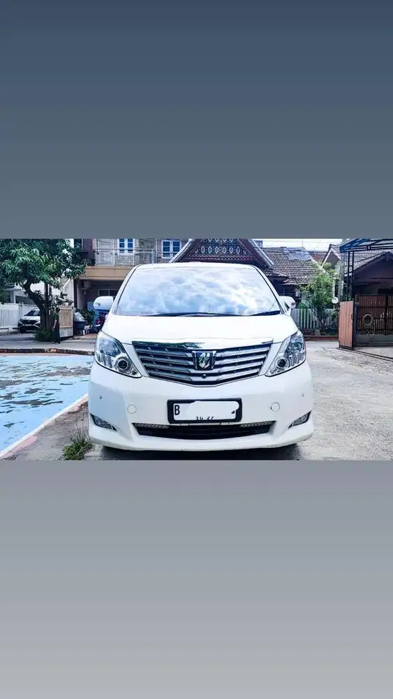 Toyota Alphard 2010 odo kecil