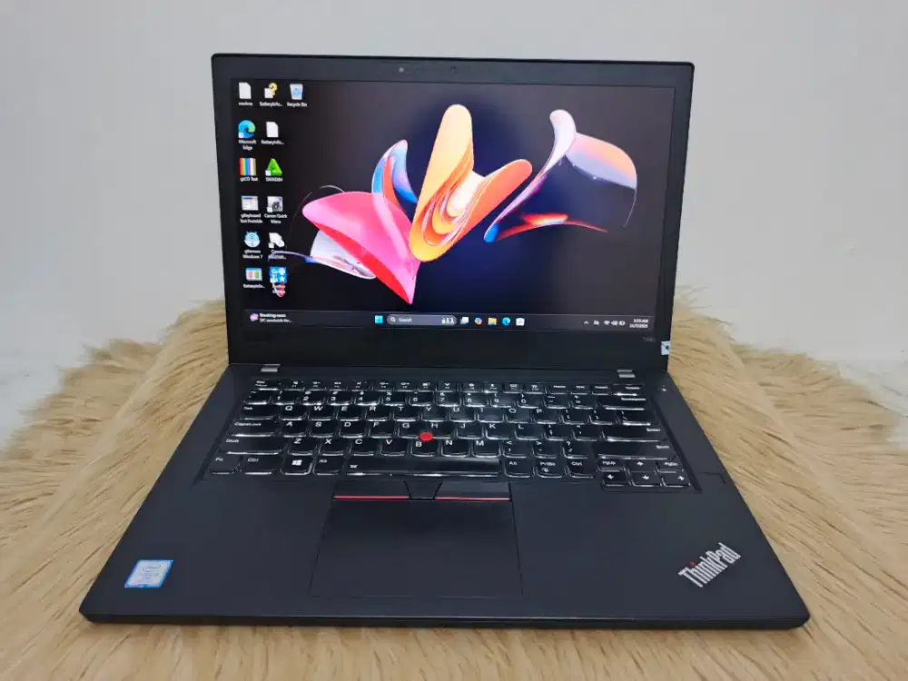 Laptop Desain Thinkpad T480 Core i5 Gen 8 Ram 8 Ssd 256 Touchscreen