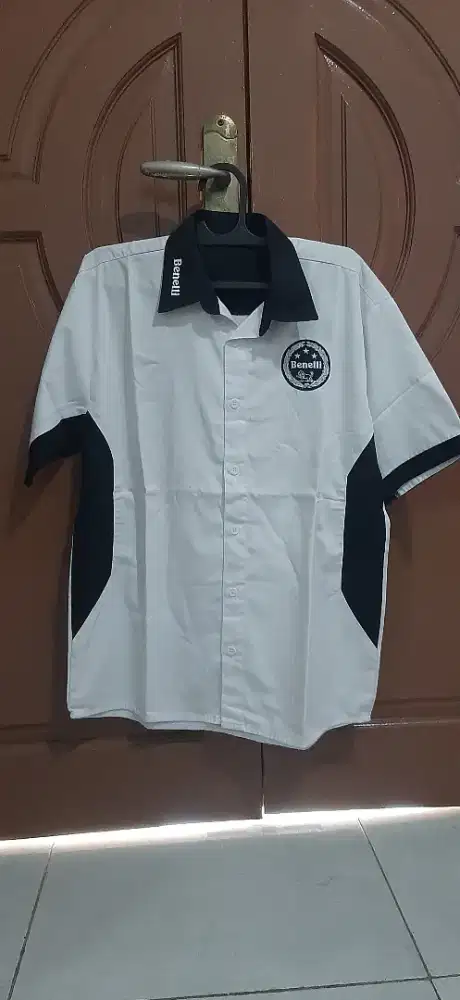 Kemeja Original Benelli