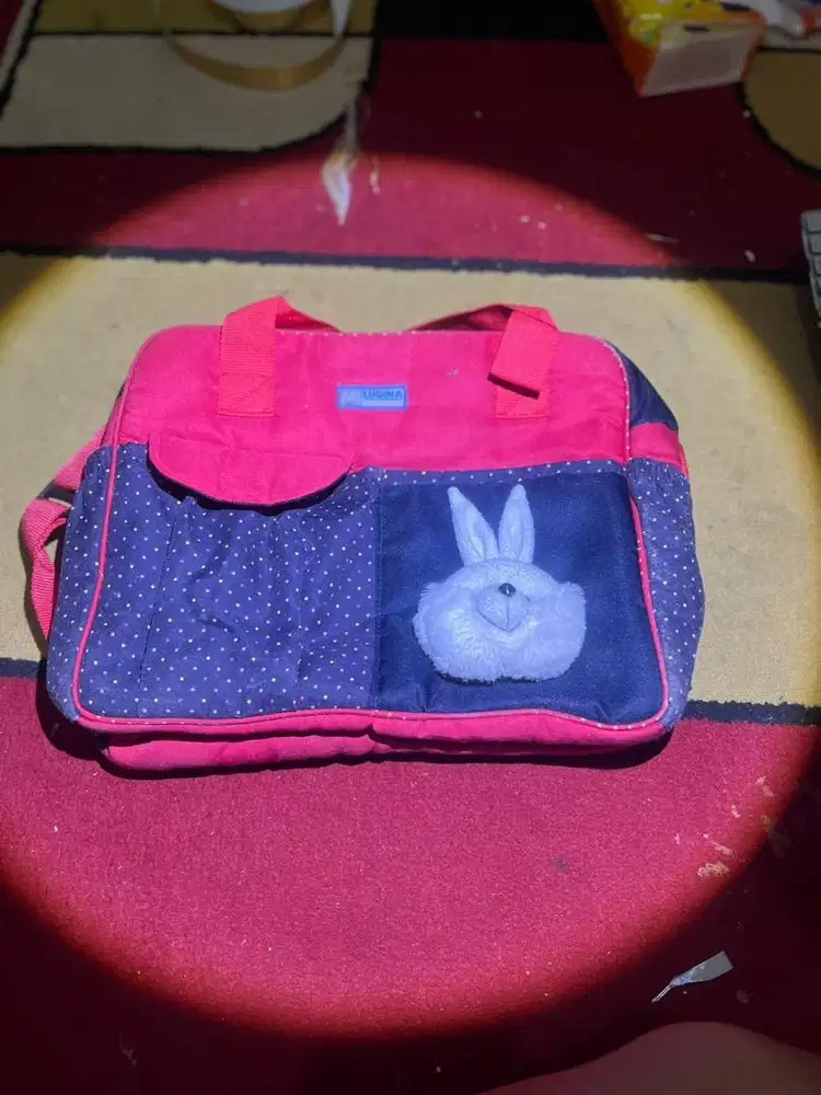Tas Bayi warna merah