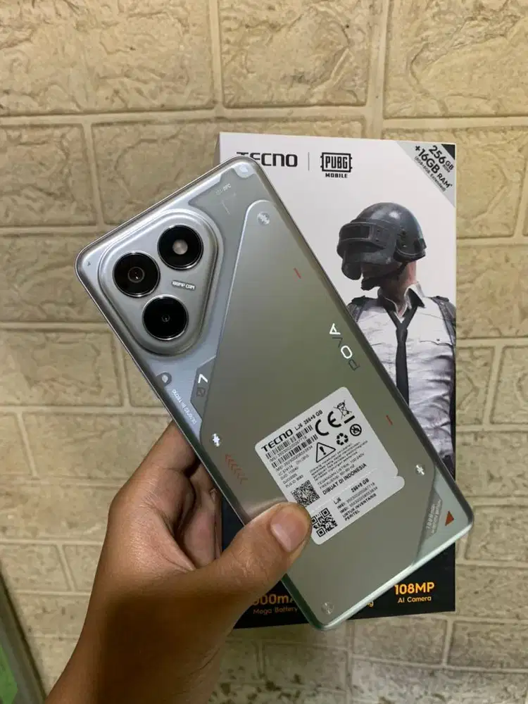 Tecno pova 7 8/256 GB