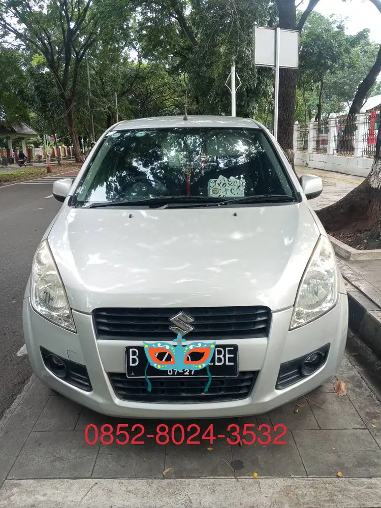 SUZUKI SPLASH 2012 Manual Silver