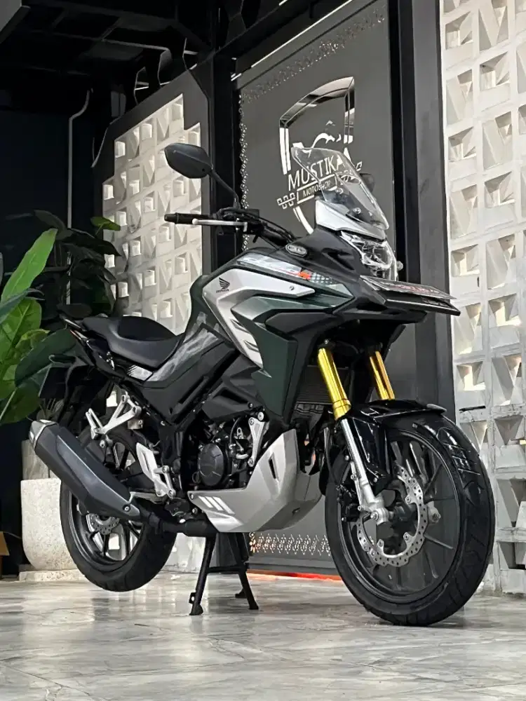 HONDA CB150X 2023 - Chintia Mustika