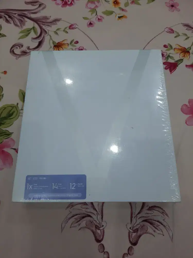 TECNO PHANTOM V FLIP 5G 256/8 GB, BARU, SEGEL, GARANSI RESMI 1 TAHUN