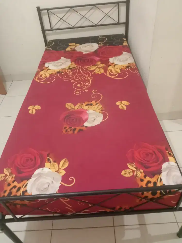 DIPAN BESI  +  KASUR BUSA