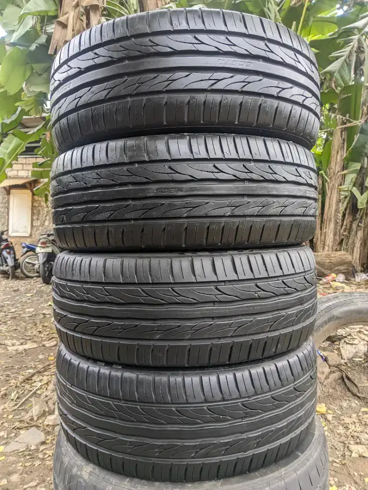 Ban copotan ring 18 215/45