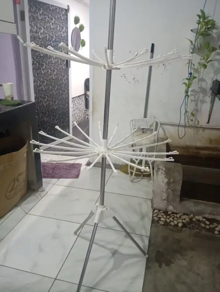 Jemuran baby tingkat