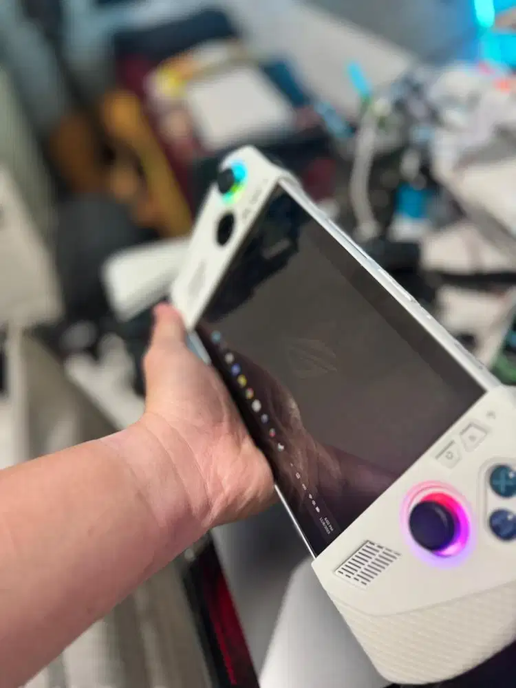 Asus Rog Ally Z1 Extreme