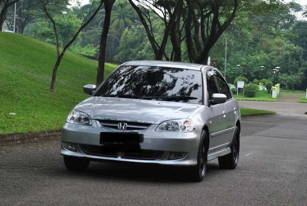 Honda Civic 2004 Bensin