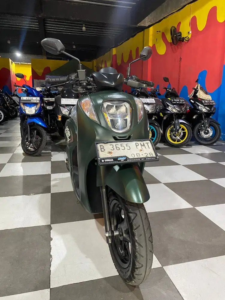 ( DP 500 ) Honda Genio CBS ISS Fabulous 2023