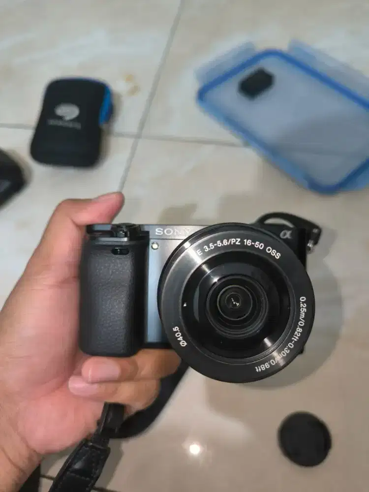 Sony A6000 KIT 16-50MM