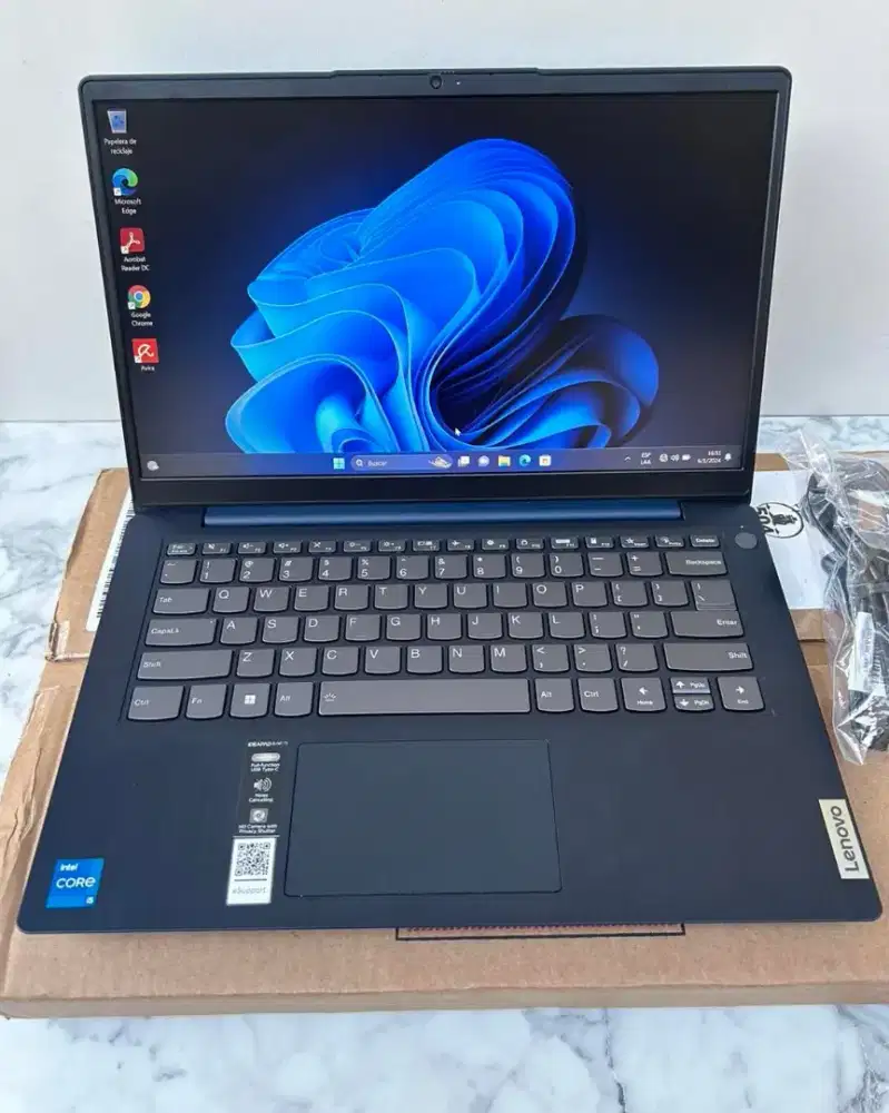 Lenovo ideapad 3 Core i3 Gen 12 Ram 8GB ssd 512Gb Garansi 1thn fulsett