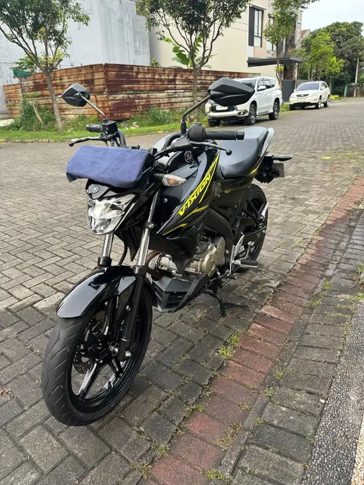 Yamaha Vixion Black 2022