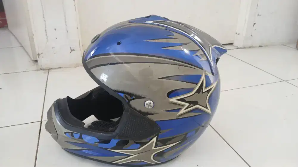 Helm YOHE Size L