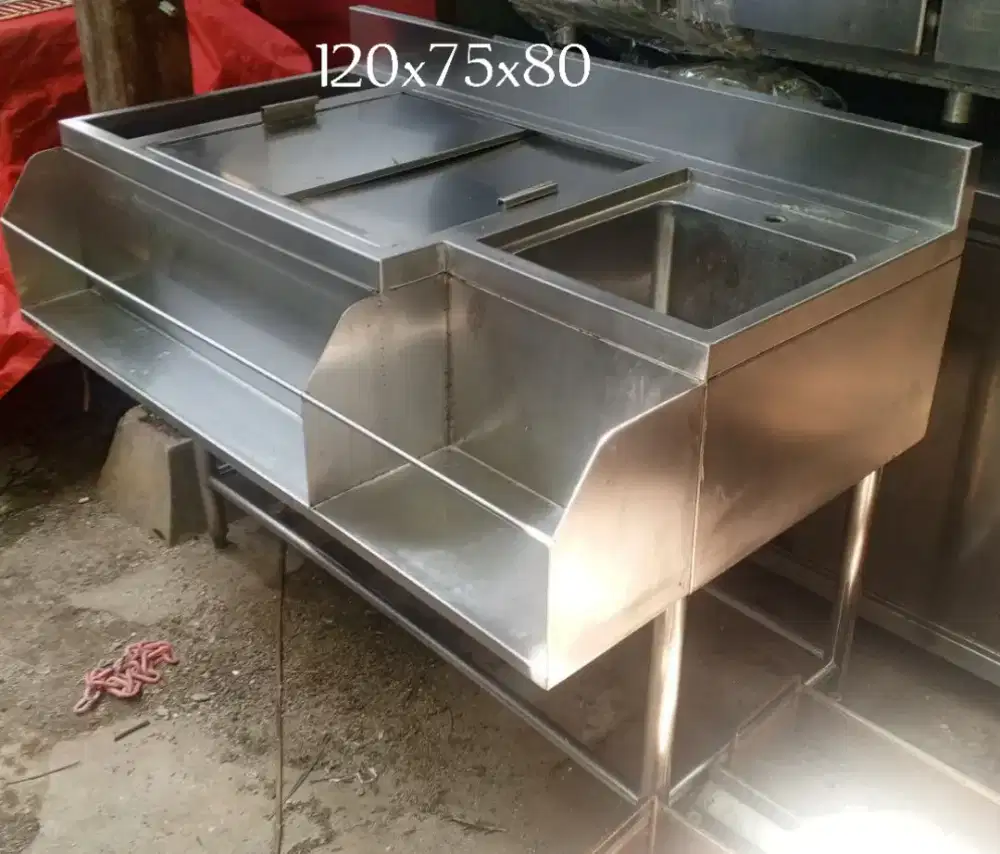 Sink ice bin cocktail