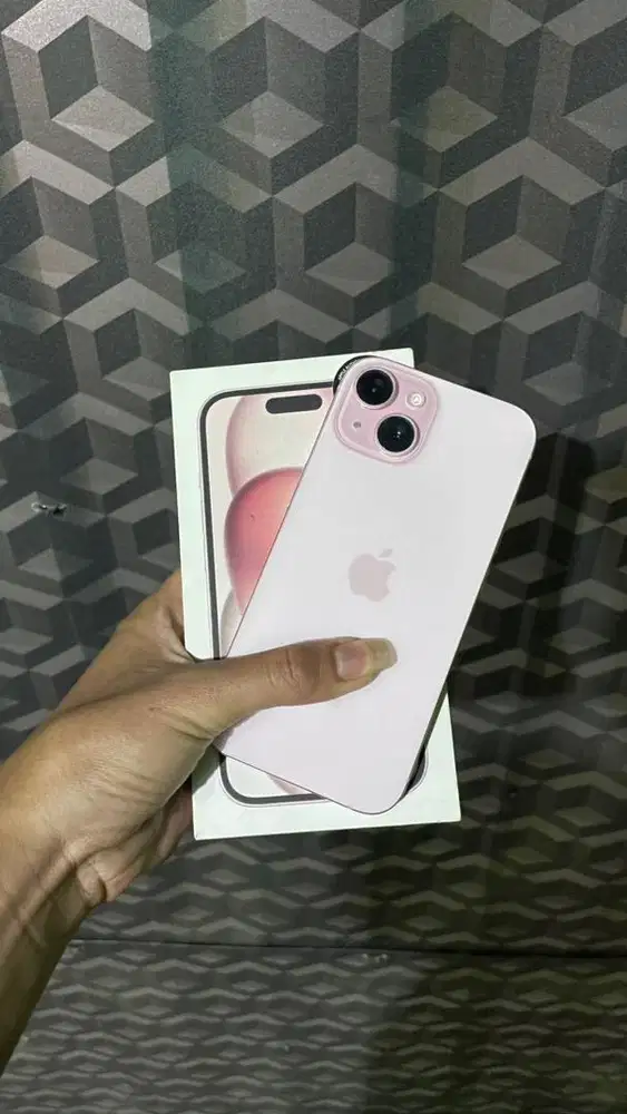 WTS iPhone 15 128 iBox ON GARANSI!