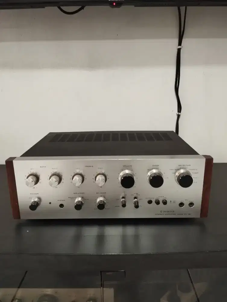 Amplifier pioneer