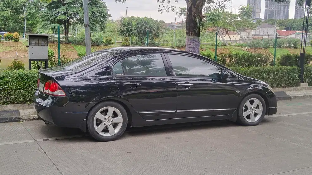 Honda Civic 2009 Bensin