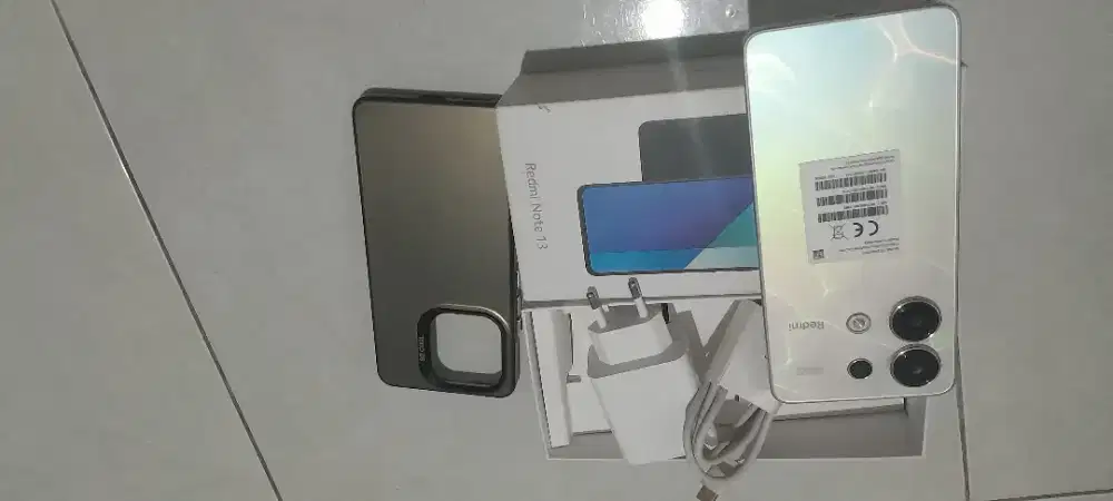 Di jual redmi note 13 8/256