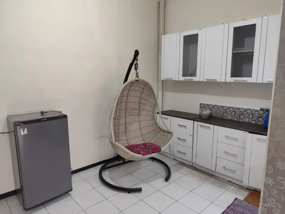 Disewakan / kontrakan bulanan rumah ful isi griyashanta suhatUB malang