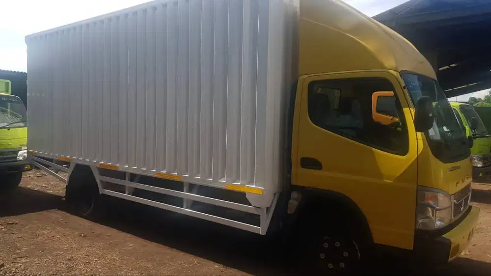 Colt Diesel Mitsubishi CDD FE 74Long BoxJumboo