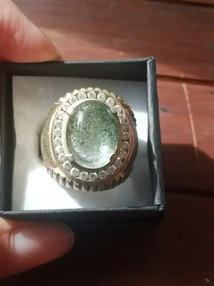 Batu Cendana serat hitam