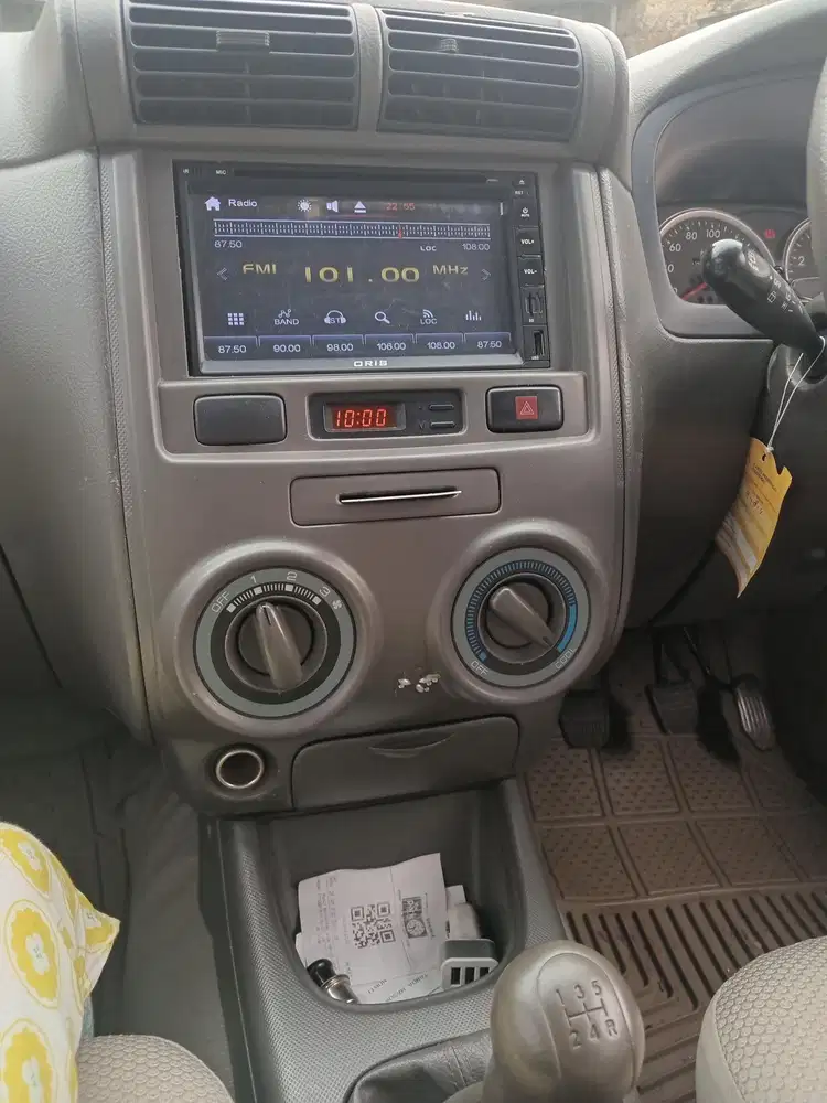 Daihatsu Xenia 2011 Bensin