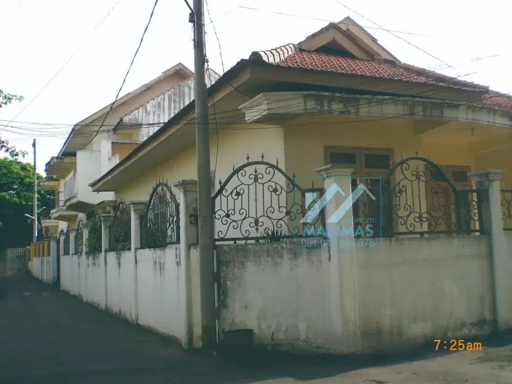 Dijual Tempat Usaha + Rumah Tengah Kota