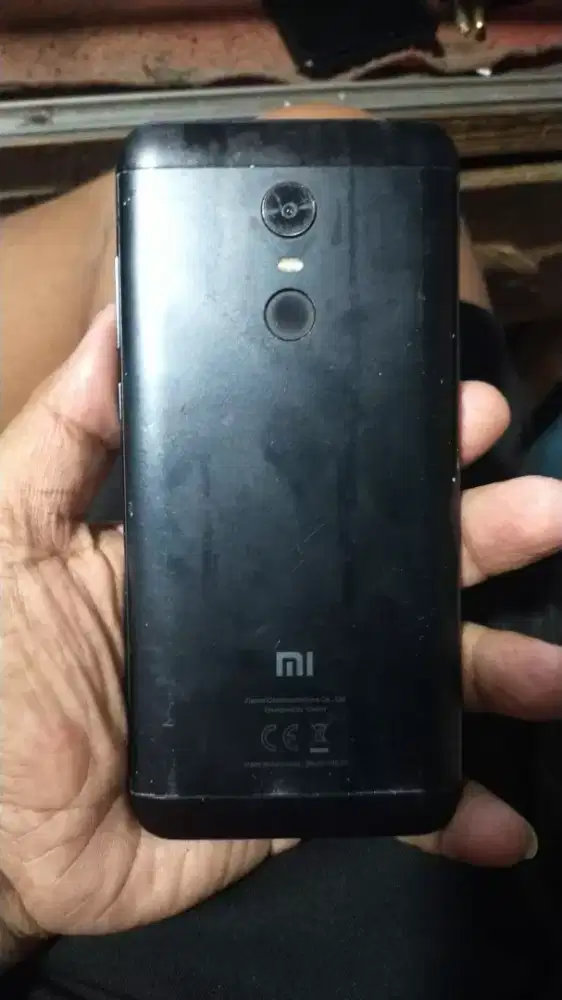 Redmi 5 plus 4/64 hp aja