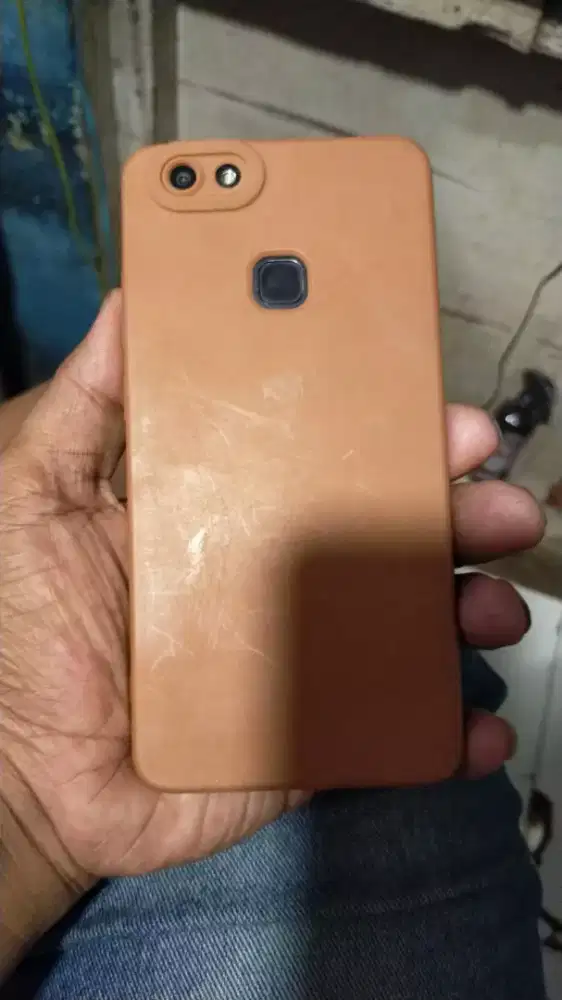 Vivo v7 4/64 hp aja
