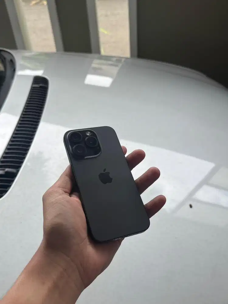 Iphone 15 Pro 128 GB IBOX Fullset Second Like New