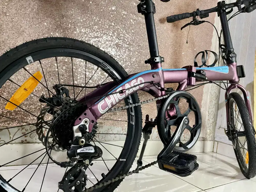 97% SEPERTI BARU Sepeda Lipat DAHON ION Chicago 20 8 speed