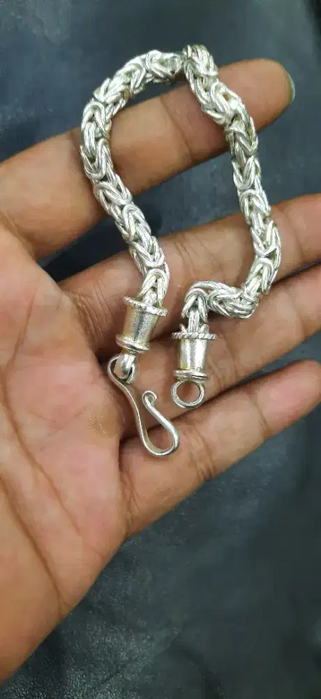 Gelang perak model rantai panjang dan besar