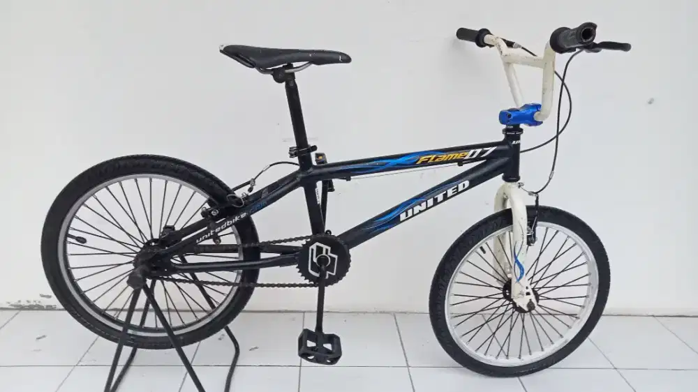 United Flame (alloy) 20 sepeda bmx dewasa & anak