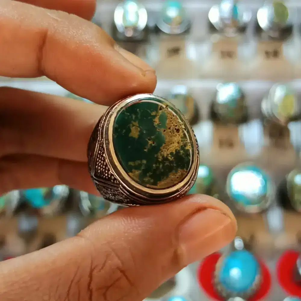 Cincin pirus persia hijau tua natural persi deep green antik