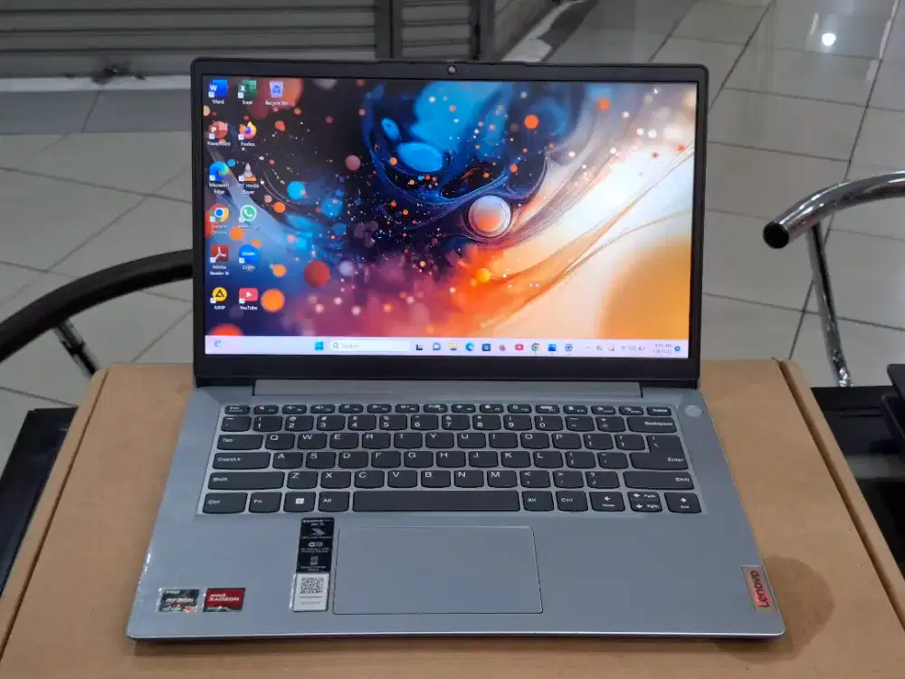 Lenovo Ideapad Slim 1 14AMN7 AMD Ryzen 3 7320U/ RAM 8GB/ SSD 256GB
