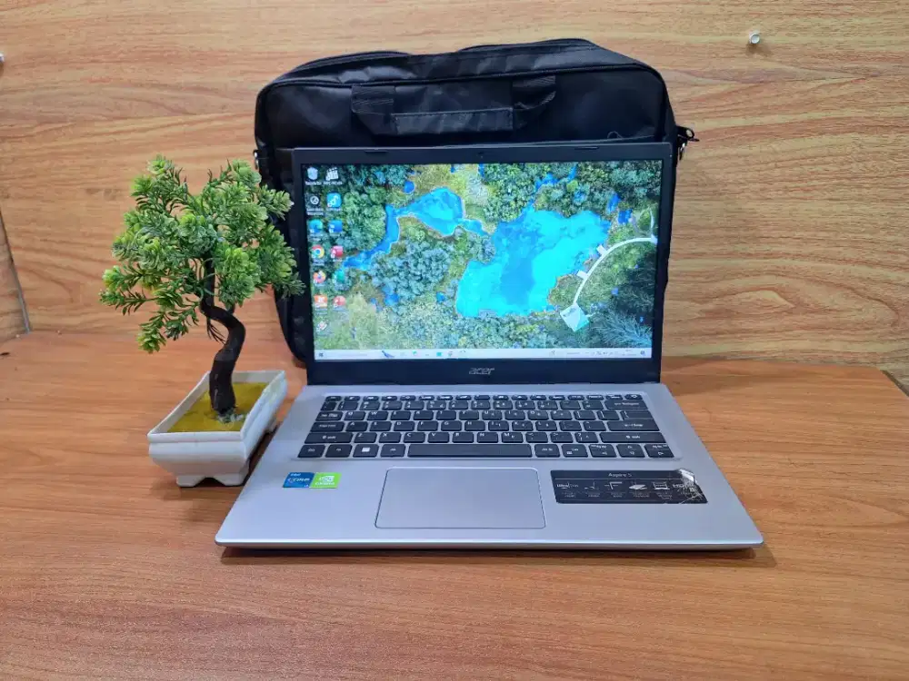 Laptop lama tidak terpakai. Jual saja di tiktok komputer