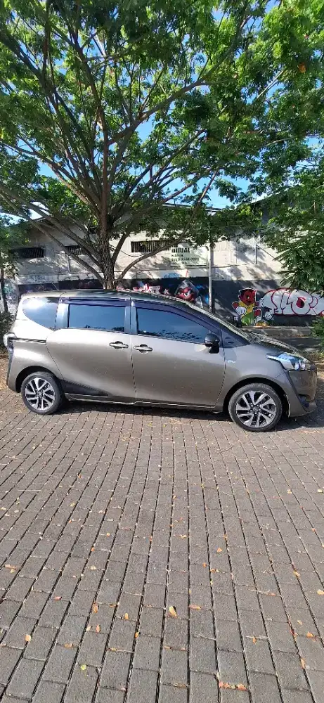 sienta V 2019 NIK 2018