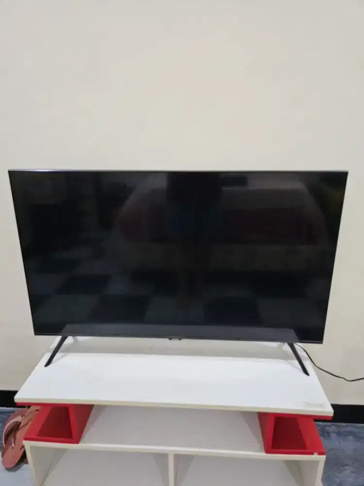 Samsung UHD 4K Smart TV 43 TU8000 - UA43TU8000